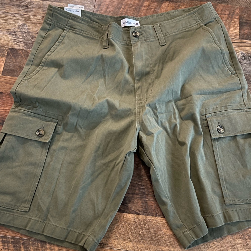 Men’s 38 shorts